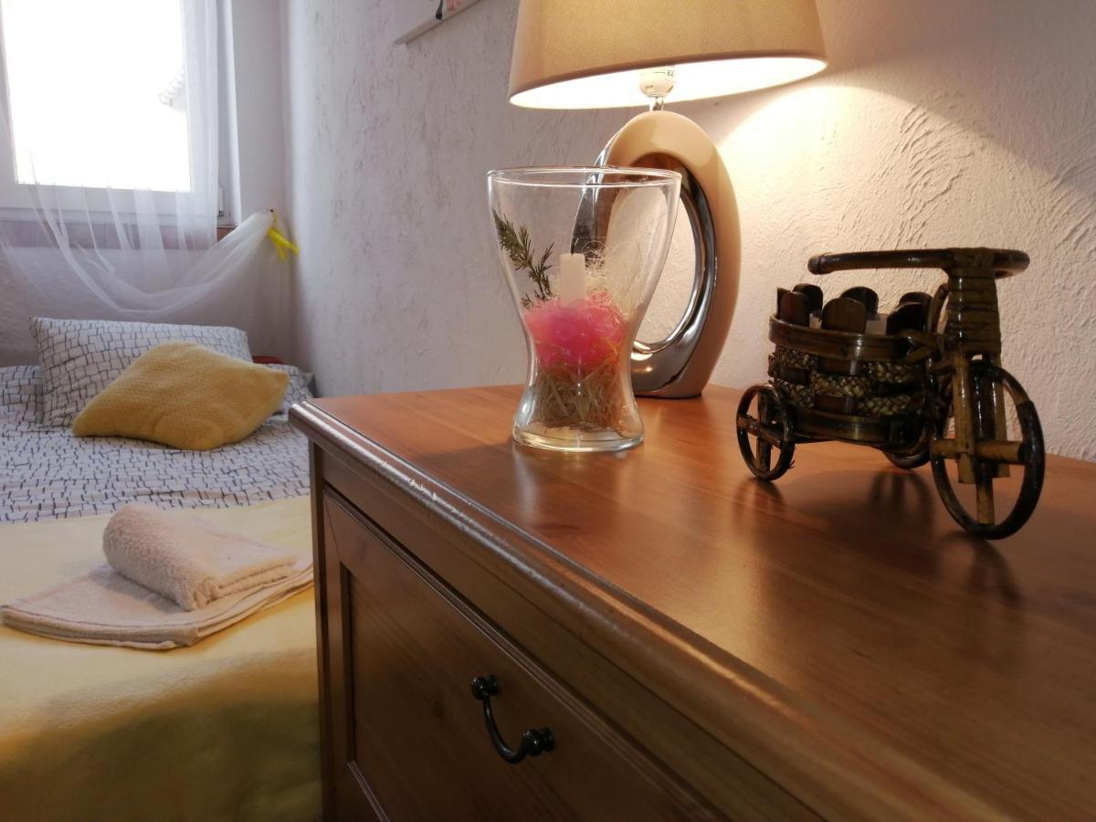 Apartamento Glebia Dąbrówno Exterior foto